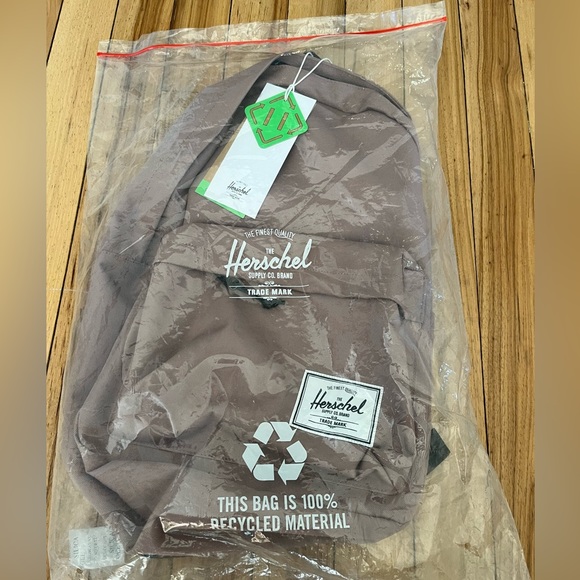 NWT Herschel Classic XL BackPack Ash Rose - Picture 2 of 12